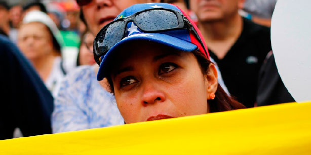 Venezuela's violent crime fuels the death business: grave digging