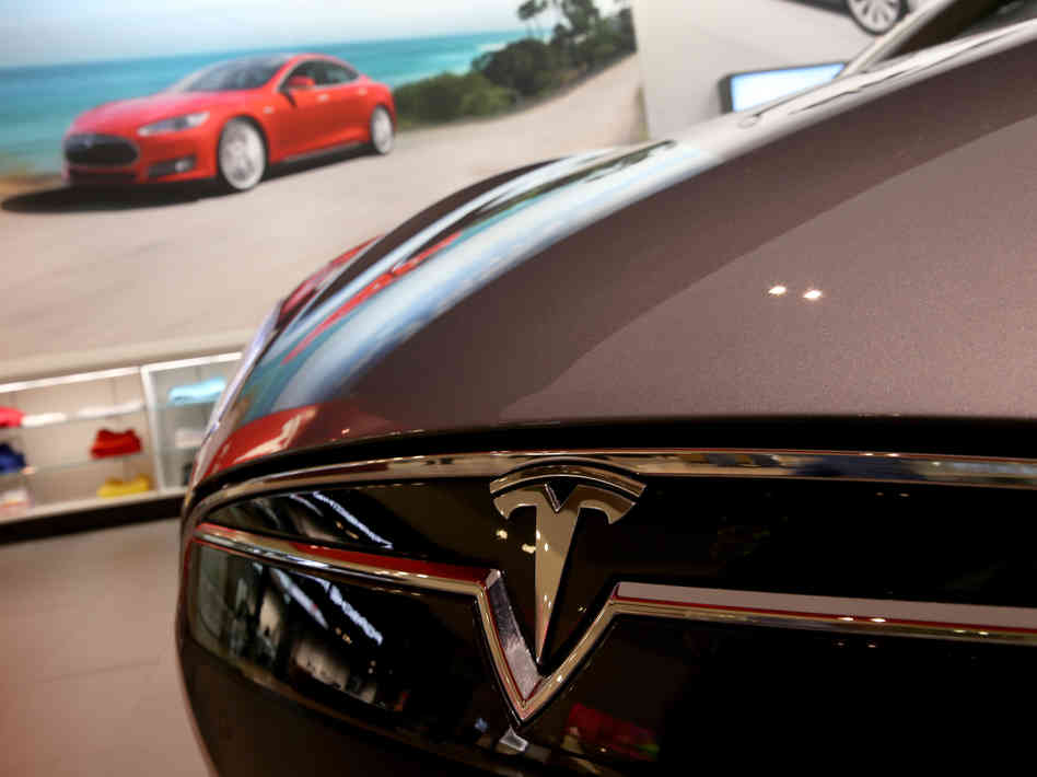 Why Apple Could Win Big With Tesla's Giant New Battery Factory