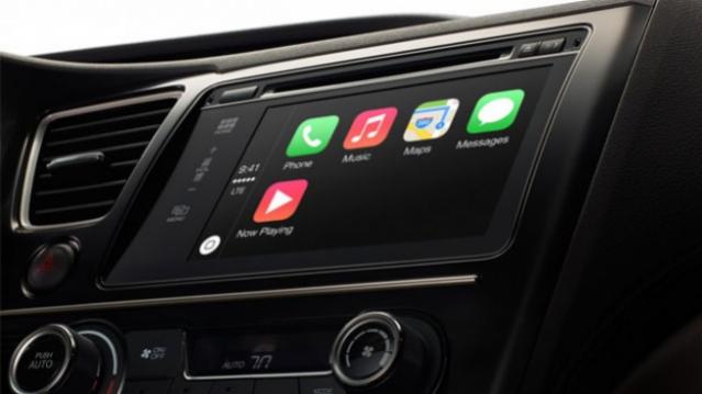 Apple CarPlay brings iOS to luxury cars: Ferrari, Mercedes-Benz, Honda onboard