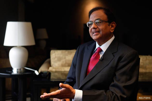 UPDATE 1-Indian state banks' face bad loans as biggest challenge: Chidambaram