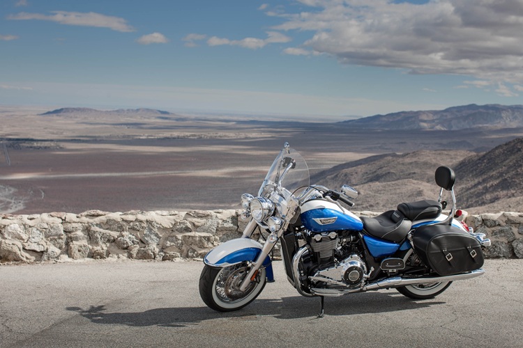 6 Motorcycles Perfect for Warm-Weather Touring