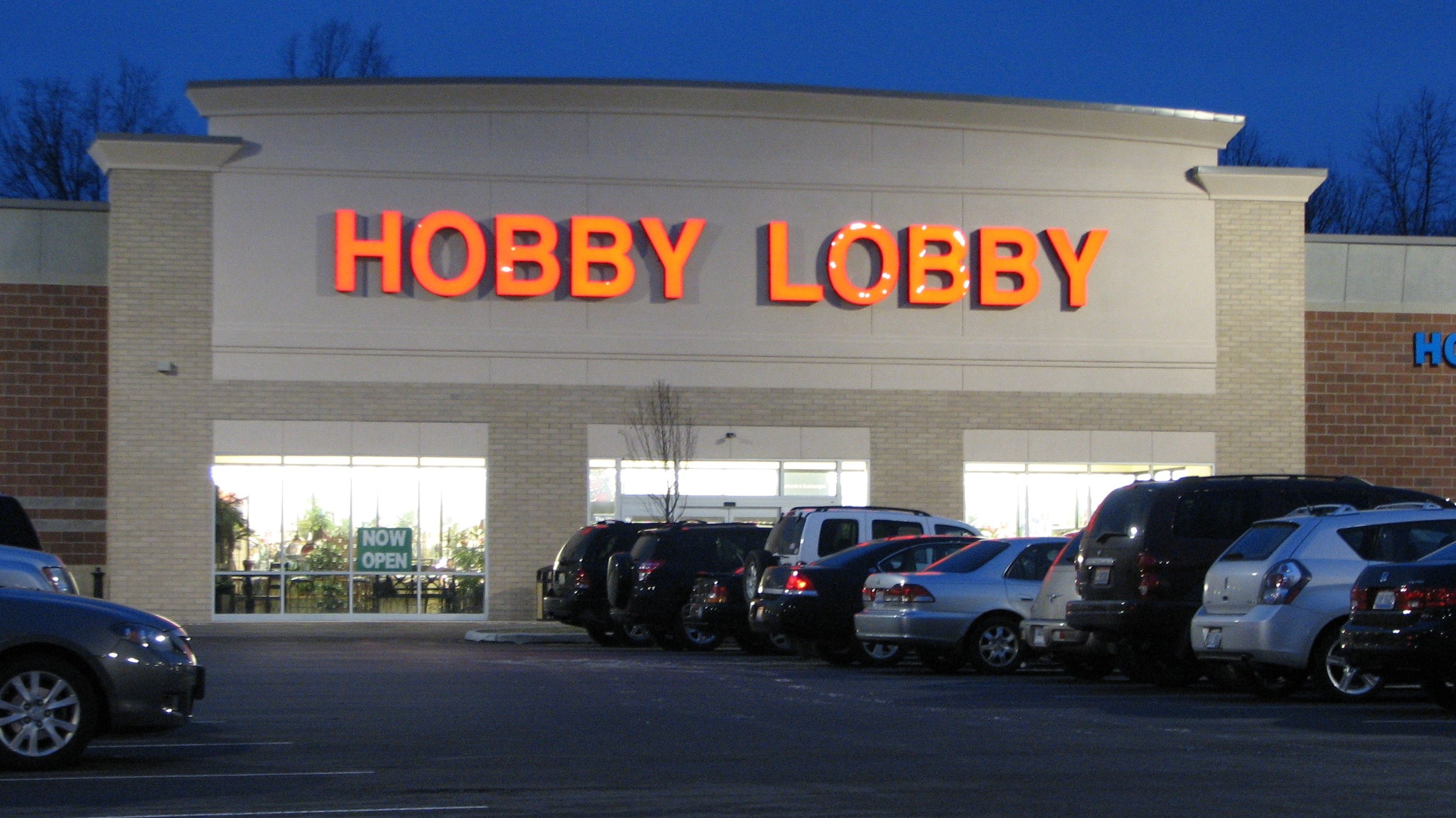 Hobby Lobby Billionaires 'Encouraged', 'Prayerful' After SCOTUS Birth Control …