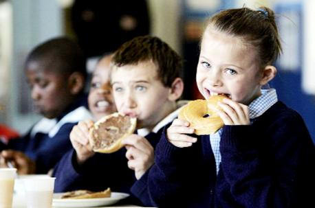 Call for free school meals to stop Blackburn's children going hungry