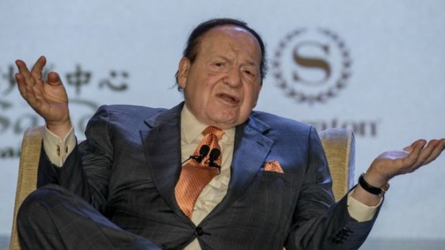 GOP candidates kiss up to billionaire Sheldon Adelson