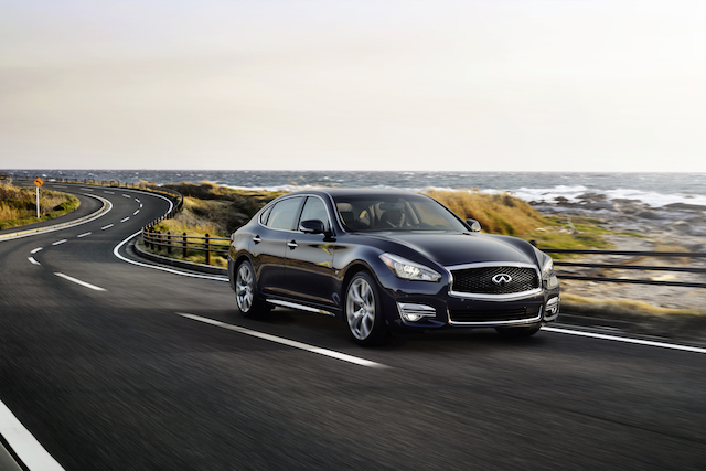 Infiniti Elongates the Svelte and Refreshed Q70 Sedan