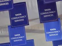 Rising global economy helps TCS maintain growth momentum