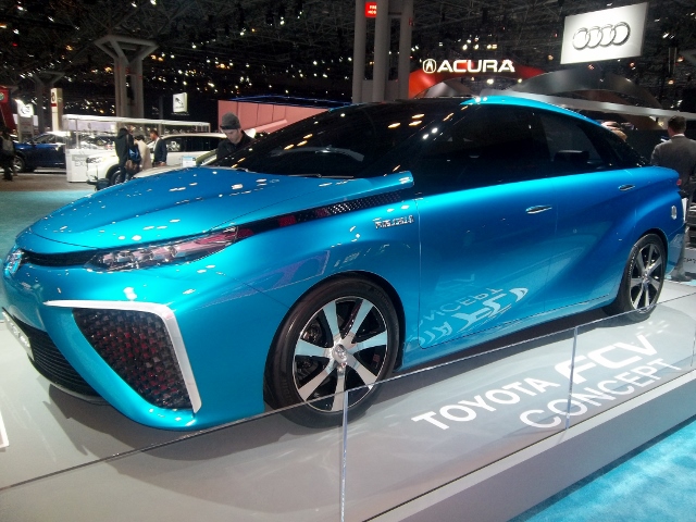 7 Things to Love About Toyota's Fuel Cell Beauty