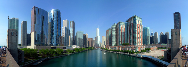 Chicago program to put poor people into subsidized luxury apartments …