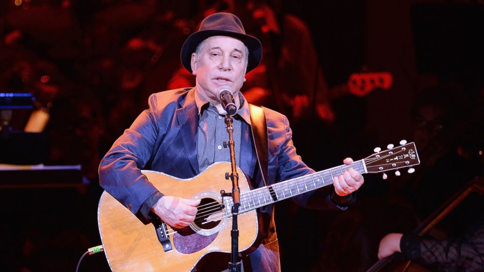 Paul Simon's wife 'picked a fight,' she says