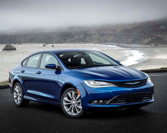 Chrysler to refocus on mainstream American buyers