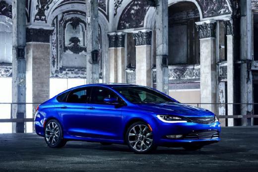 After first quarter miss, Chrysler bets on the new 200 sedan