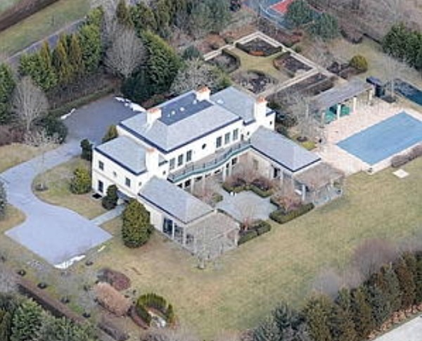 Will This East Hampton Home Set a Foreclosure Sale Record at $10.5 Million?