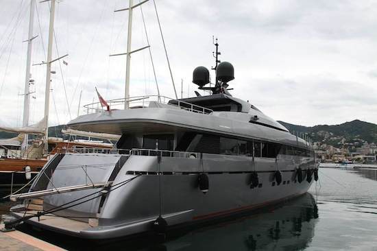 Superyacht 4H sold