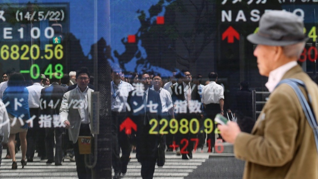 Global stock markets rise after indicators on US economy