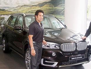 BMW launches new X5 with more features, Rs 10 lakh cheaper