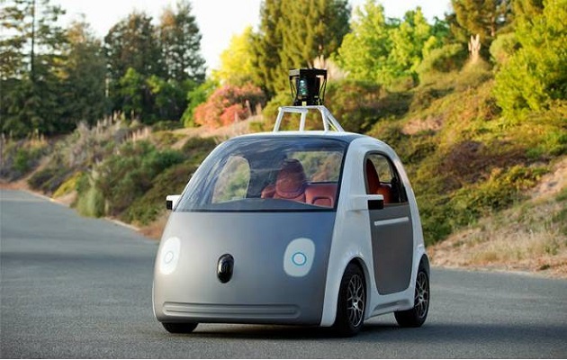 Google's Self-Driving Cars are a "Threat" Says GM