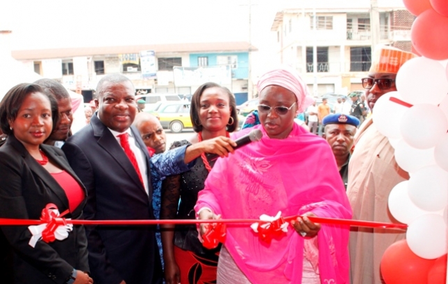 Kwara First Lady commends Airtel's customer service orientation