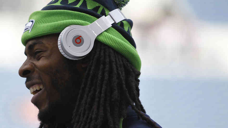 Apple's Beats buy joins tech and street-wise style