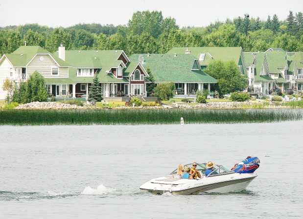 High-end Ontario recreational properties help cottage country sales rebound