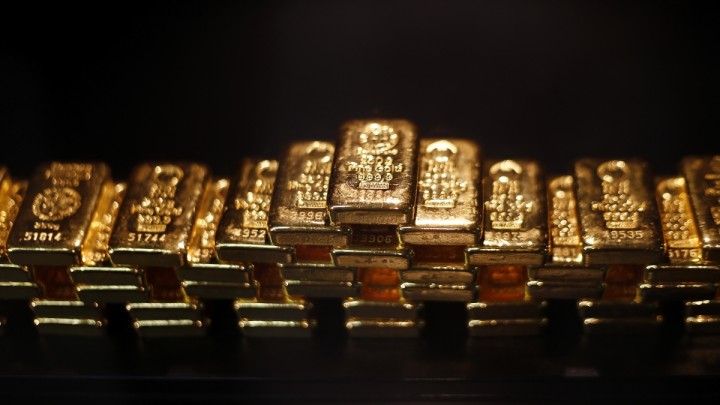 Gold Prices to Drop as Traders Expected to Eye Dollar and Global Equities