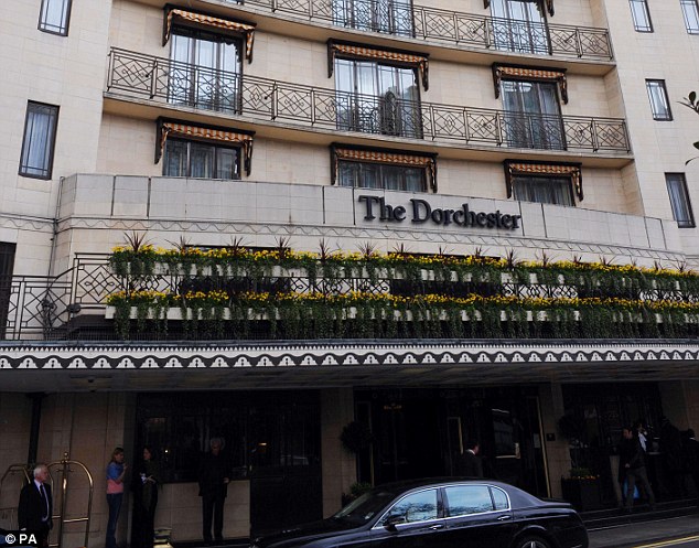 Dorchester Hotel robbery used sledgehammers in smash-and-grab jewellery raid