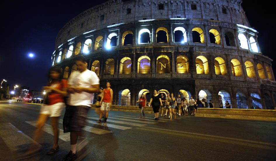 Can Fashion Save the Coliseum?