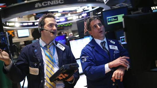 Early movers: AAPL, SBUX, AIG, BAC, IBM, BA & more