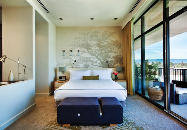 Haute Hotel: The Epiphany Caters to the Business Traveler, The Hip and The …