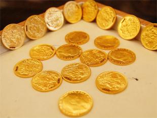 Gold prices soften amid thin trade