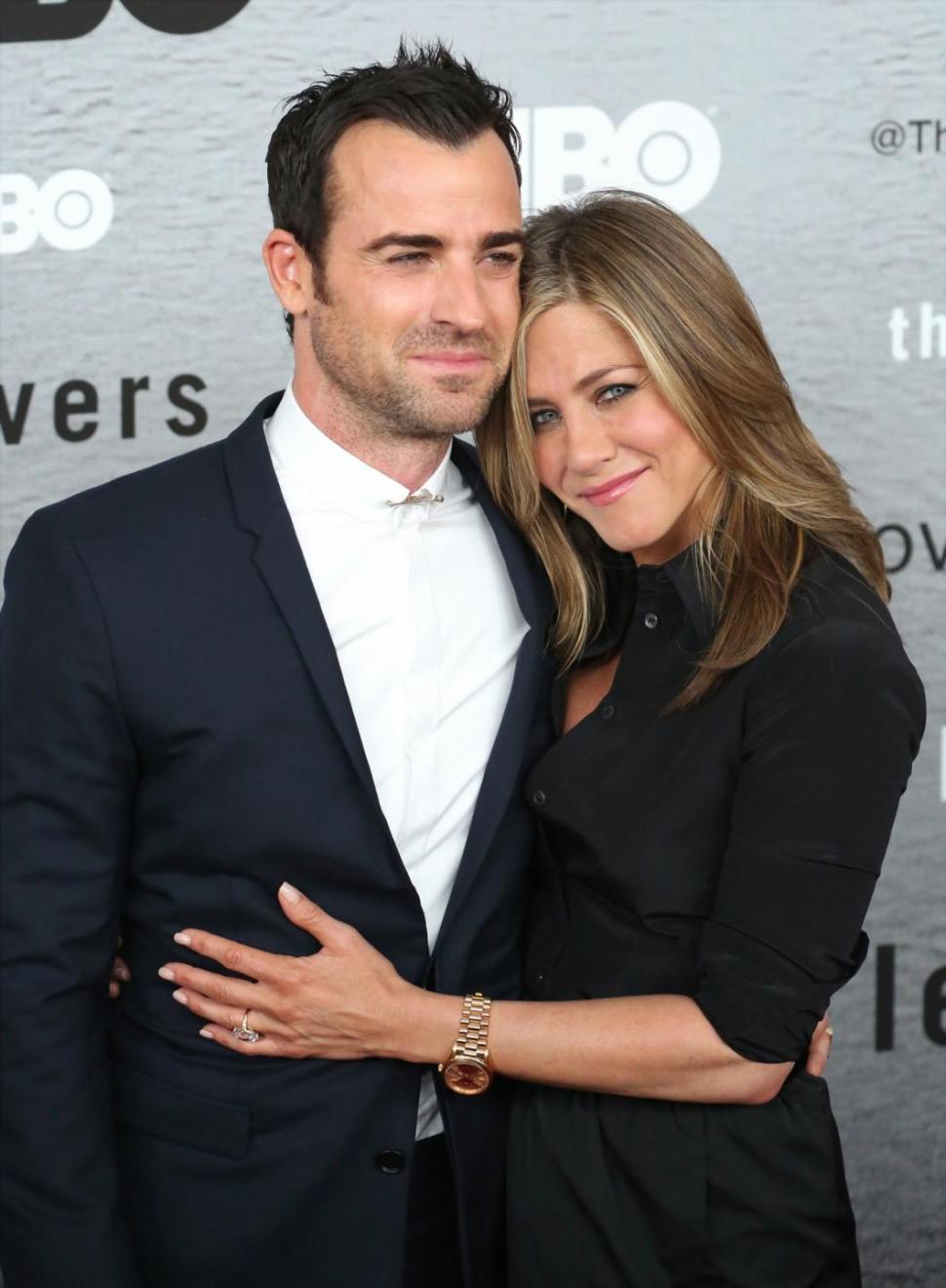 Jennifer Aniston would make a pretty hot 'Leftover,' says Justin Theroux