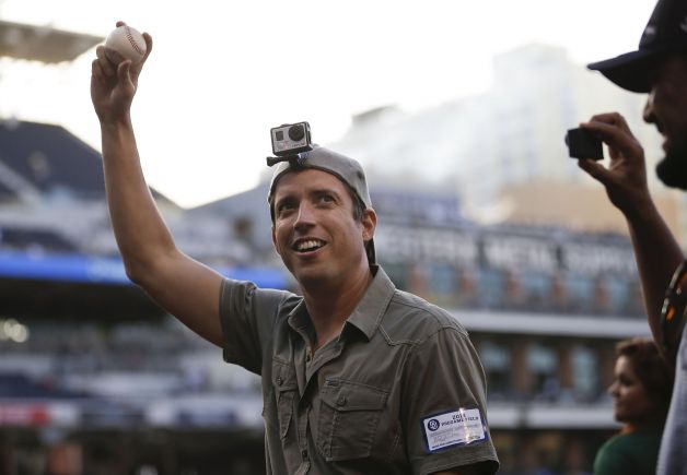 GoPro prices IPO at high end