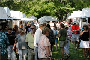 Thousands visit Crosby Festival despite the