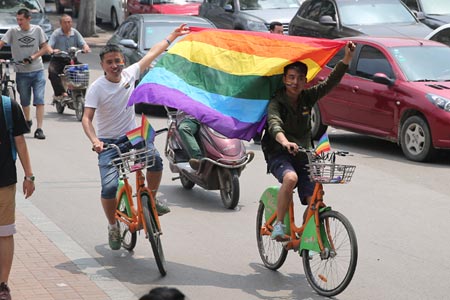 Rare cases of same-sex parenting in China