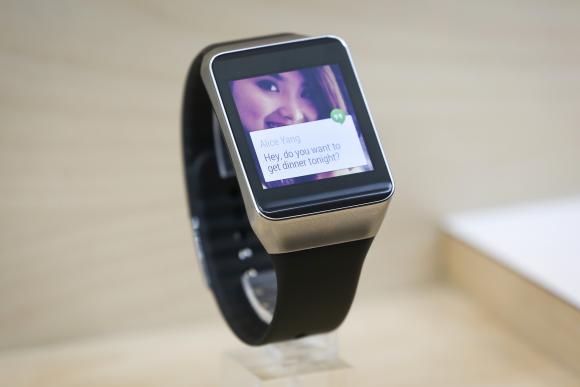 Android Wear smartwatches ship amid new clues Apple iWatch may be coming …