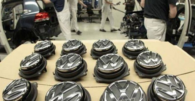 Volkswagen to build two new plants in China