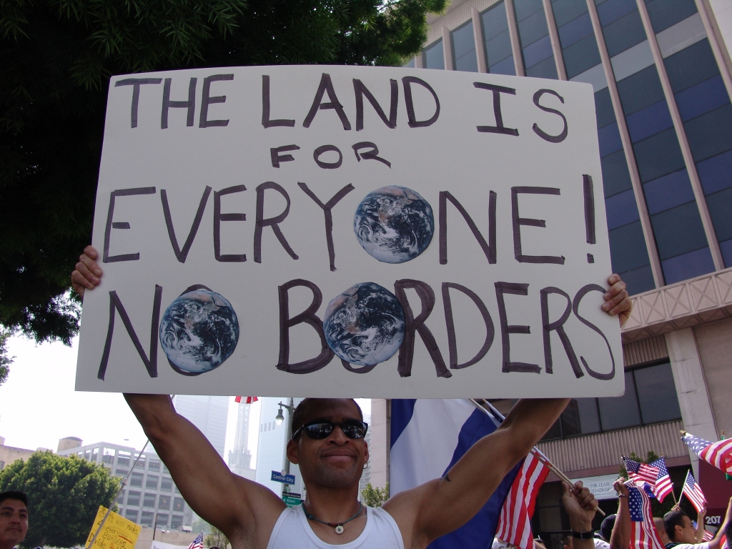 Do something about the immigration crisis, billionaires tell Congress