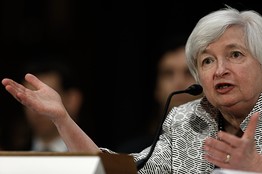 Gold Falls to One-Month Low As Yellen Dismisses Inflation