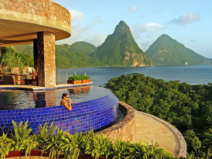 High-end Caribbean honeymoons: The time of your life