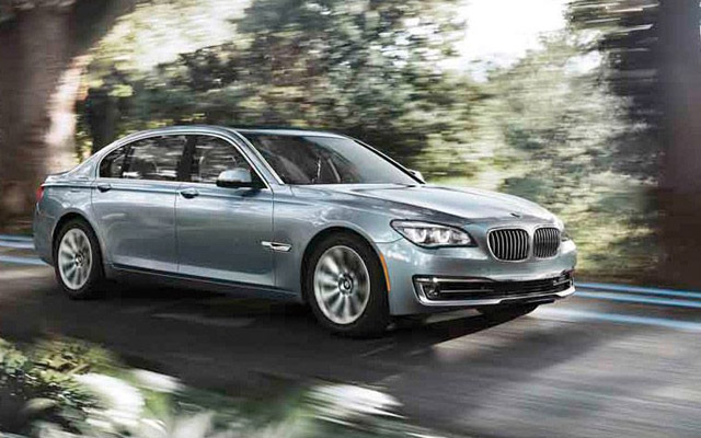 BMW launches ActiveHybrid 7 sedan