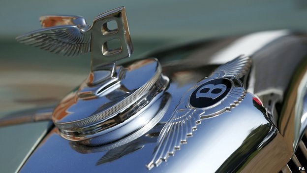 Bentley workers protest after being made to work four days a week