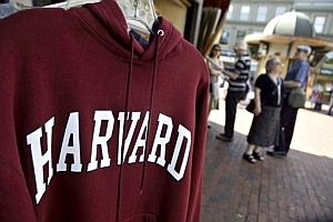 Chinese billionaires criticised for giving Harvard US$15m