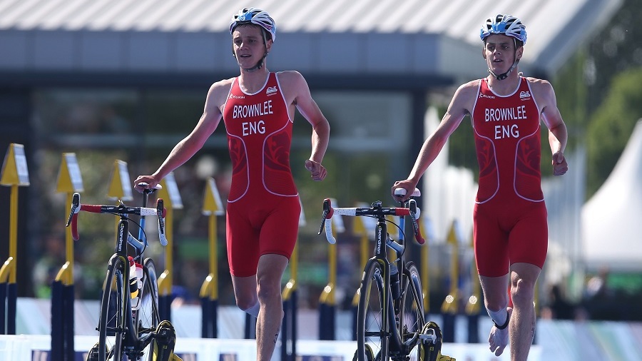 Brownlee brothers win Commonwealth gold and silver