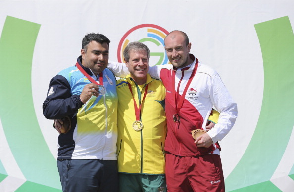 Warren Potent and Laetisha Scanlan win gold on the shooting range