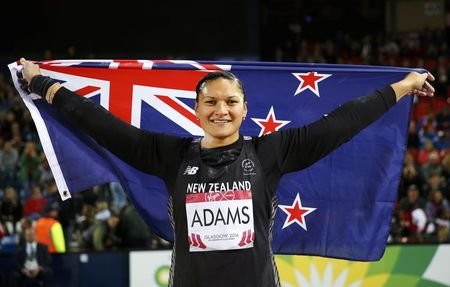 Valerie Adams wins gold, brings up 600 medal milestone