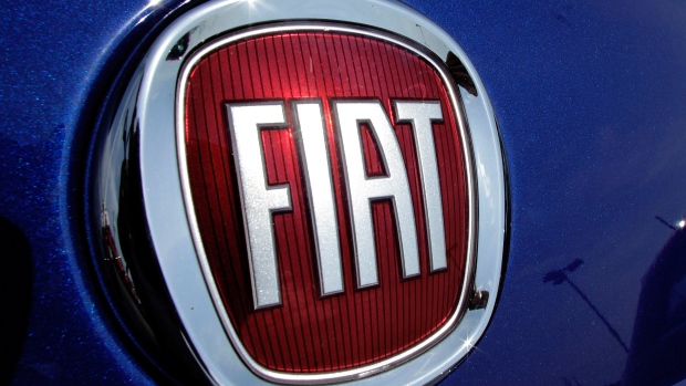 Fiat shareholders vote in favour of Chrysler merger