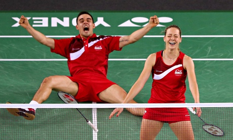 Commonwealth Games 2014: Chris and Gabby Adcock win badminton gold