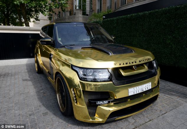 Saudi tourist flies in to London and brings his 'gold' Range Rover along too …