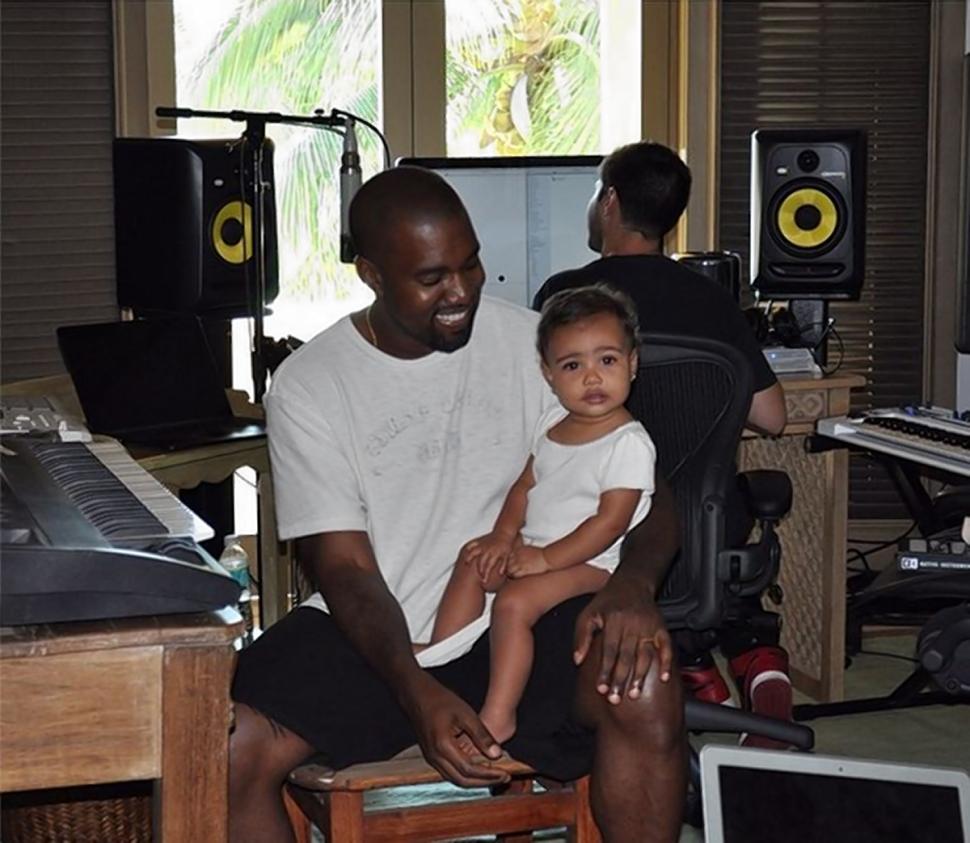 Keeping up with the Kardashians: Kim shares adorable North, Kanye pic