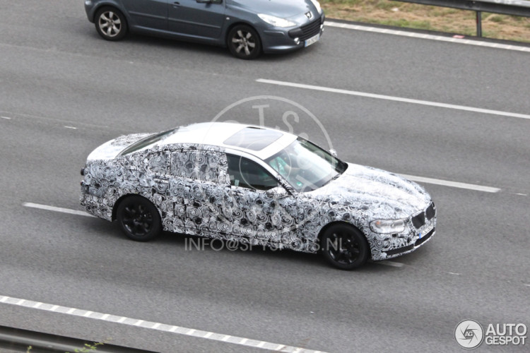 2016 G11/G12 BMW 7 Series – SPIED