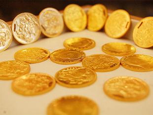 MCX gold delivery attains year's high as supply eases